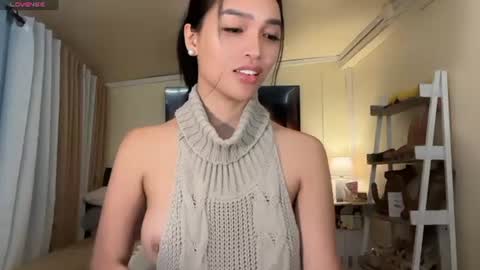 agatha online show from 06-17-26, 03:09