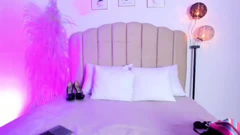 _aithanaa_ online show from 01-19-26, 12:09