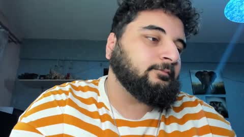 Alan online show from 02-05-25, 03:20