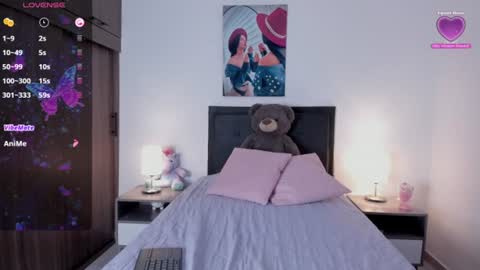 _alana_grey_ online show from 07-06-26, 03:47