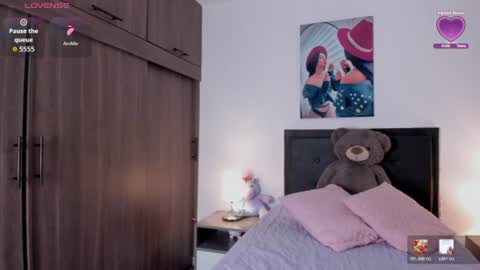 _alana_grey_ online show from 07-07-26, 12:31