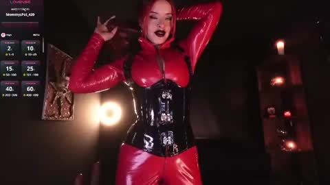 Miss Alice  My internet sucks these days see you soon online show from 06-17-26, 10:32