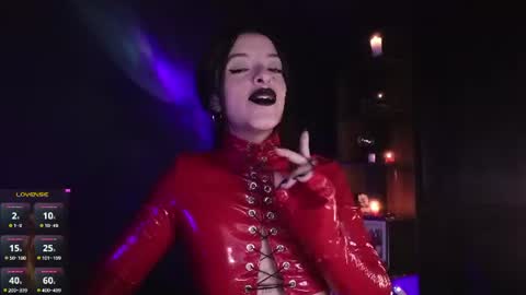 Miss Alice  My internet sucks these days see you soon online show from 06-19-26, 08:56