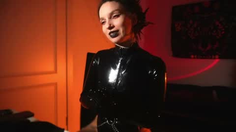 Alice Morrison Mistress Datura online show from 06-17-26, 05:36