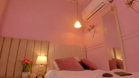 Hii I m Alison   online show from 11-25-25, 11:32