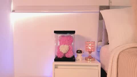 Snapshot of _alissonrose chatting on 11-26-25, 08:54 Karo online show from 11-26-25, 08:54