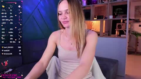 Mia online show from 02-15-25, 04:01