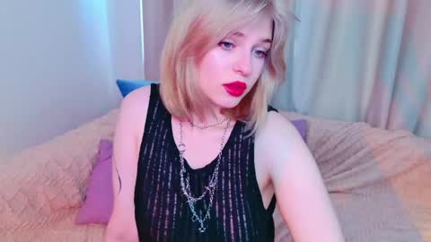 Alison online show from 05-15-26, 03:24