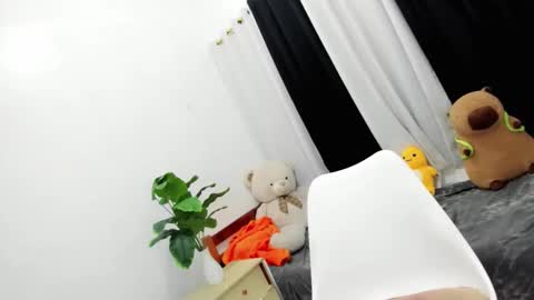 Thea online show from 11-23-25, 02:50