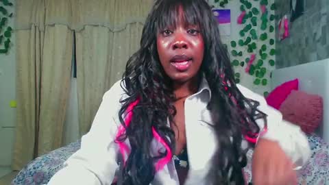 Snapshot of _amy_rojas_ chatting on 05-14-26, 05:36 ask me online show from 05-14-26, 05:36