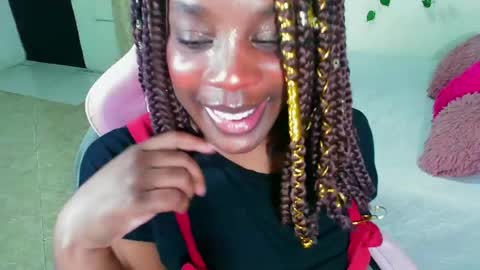 Snapshot of _amy_rojas_ chatting on 05-26-26, 05:25 ask me online show from 05-26-26, 05:25