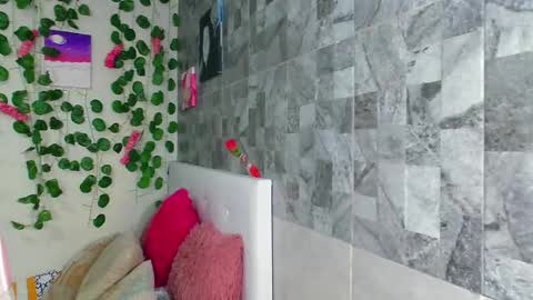 Snapshot of _amy_rojas_ chatting on 06-04-26, 04:29 ask me online show from 06-04-26, 04:29