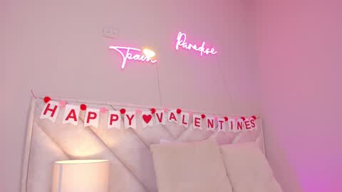 ngela  online show from 02-17-25, 11:34