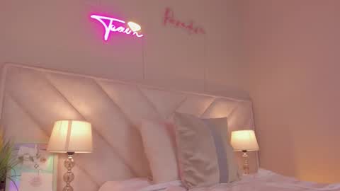 ngela  online show from 02-13-26, 11:56