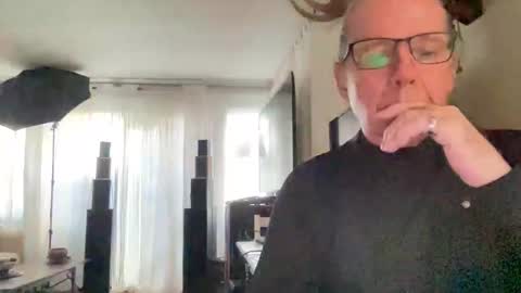  anneonamouse online show from 05-19-26, 11:33