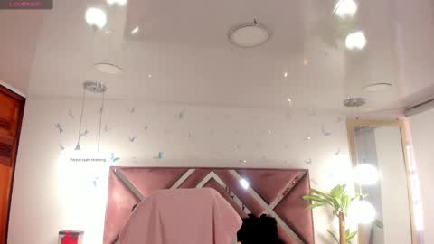 Snapshot of _antonnela_ chatting on 10-05-25, 02:04 antonnela online show from 10-05-25, 02:04