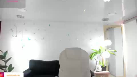 antonnela online show from 02-25-26, 01:43