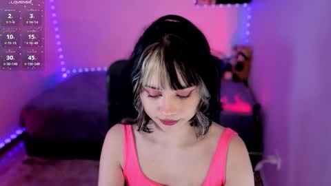 Aria online show from 11-21-25, 01:26