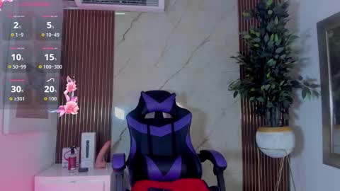   online show from 12-22-25, 01:30