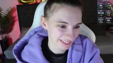 _ash_leyy_ online show from 12-21-25, 01:35