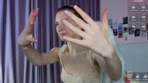 _ash_leyy_ online show from 04-11-26, 01:32