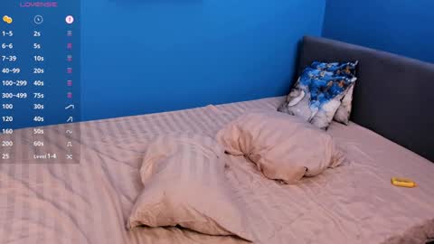 Snapshot of _ashley_collin_ chatting on 12-22-24, 10:36 Sofia  online show from 12-22-24, 10:36