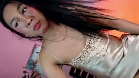Snapshot of _asiancutie chatting on 10-29-25, 05:47 _asiancutie online show from 10-29-25, 05:47