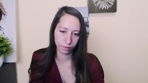 _astraia_ online show from 06-16-26, 08:50