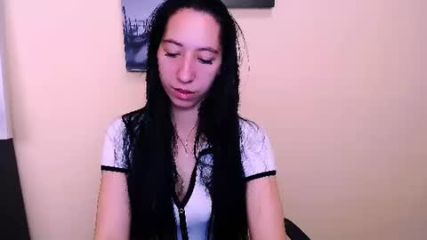 _astraia_ online show from 07-27-26, 06:53
