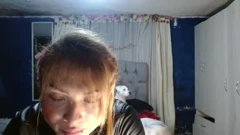 Snapshot of _azalea_65 chatting on 09-19-25, 02:13 _azalea_65 online show from 09-19-25, 02:13