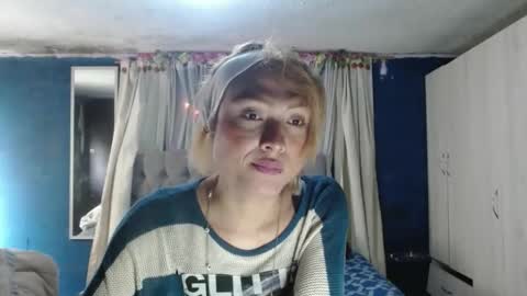 Snapshot of _azalea_65 chatting on 10-13-25, 07:47 _azalea_65 online show from 10-13-25, 07:47