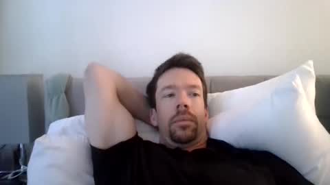 Snapshot of _b_h_c_ chatting on 05-15-26, 07:32 _b_h_c_ online show from 05-15-26, 07:32