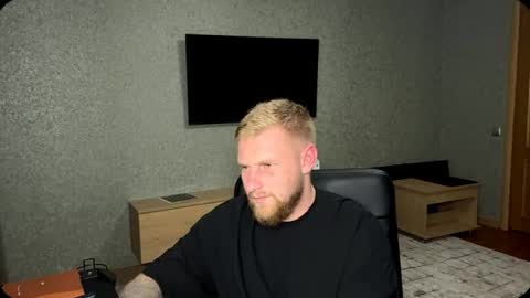 Snapshot of _badboyvibes_ chatting on 06-07-26, 07:06 My name is Daniel baby online show from 06-07-26, 07:06