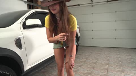 Arianna online show from 03-15-26, 06:58