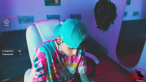 Lunita  online show from 04-25-26, 11:57