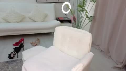 Beylly online show from 07-26-26, 12:12