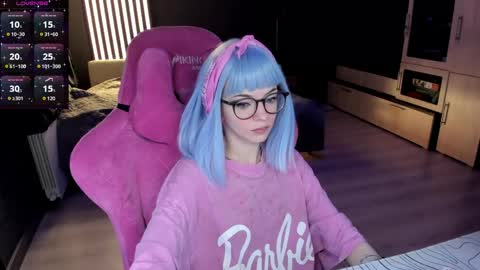 Olivia Subscribe to my Fansly -   online show from 05-24-26, 10:59