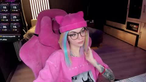 Olivia Subscribe to my Fansly -   online show from 05-30-26, 12:41