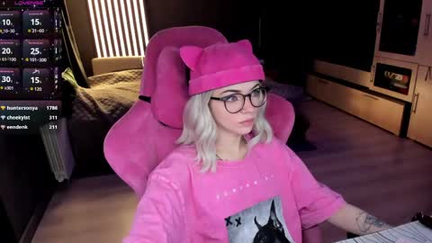 Olivia Subscribe to my Fansly -   online show from 05-31-26, 12:30