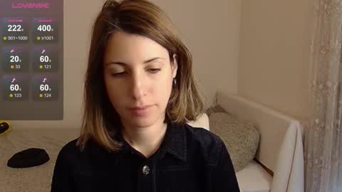 Laura online show from 10-25-25, 02:24