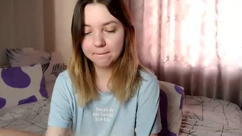 Elizabeth online show from 07-05-26, 12:39