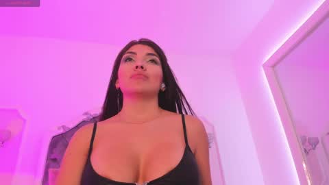 Brenda  online show from 04-25-26, 07:44