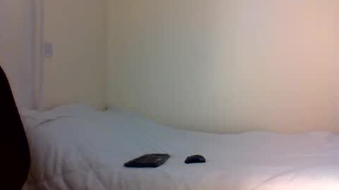 I will be back soon  online show from 10-26-25, 03:34