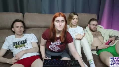 _capybara0_0 online show from 02-05-25, 03:52