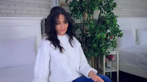 _carlawhite_ online show from 10-09-25, 03:37