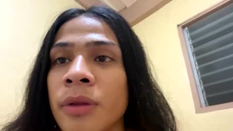 Snapshot of _caroline18_ chatting on 05-18-26, 02:01 Kate flores online show from 05-18-26, 02:01