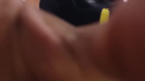 Caroline online show from 04-17-26, 10:29