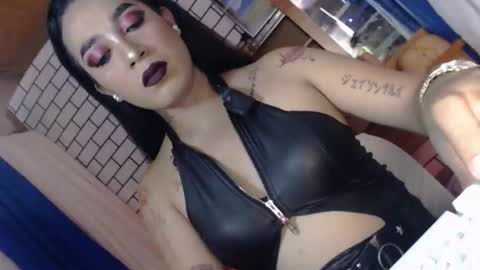 Snapshot of _caroline69 chatting on 04-07-26, 05:52 Caroline online show from 04-07-26, 05:52