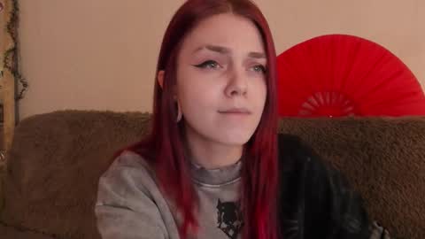 Caroline online show from 01-08-26, 01:13