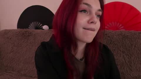 Caroline online show from 04-23-26, 12:40